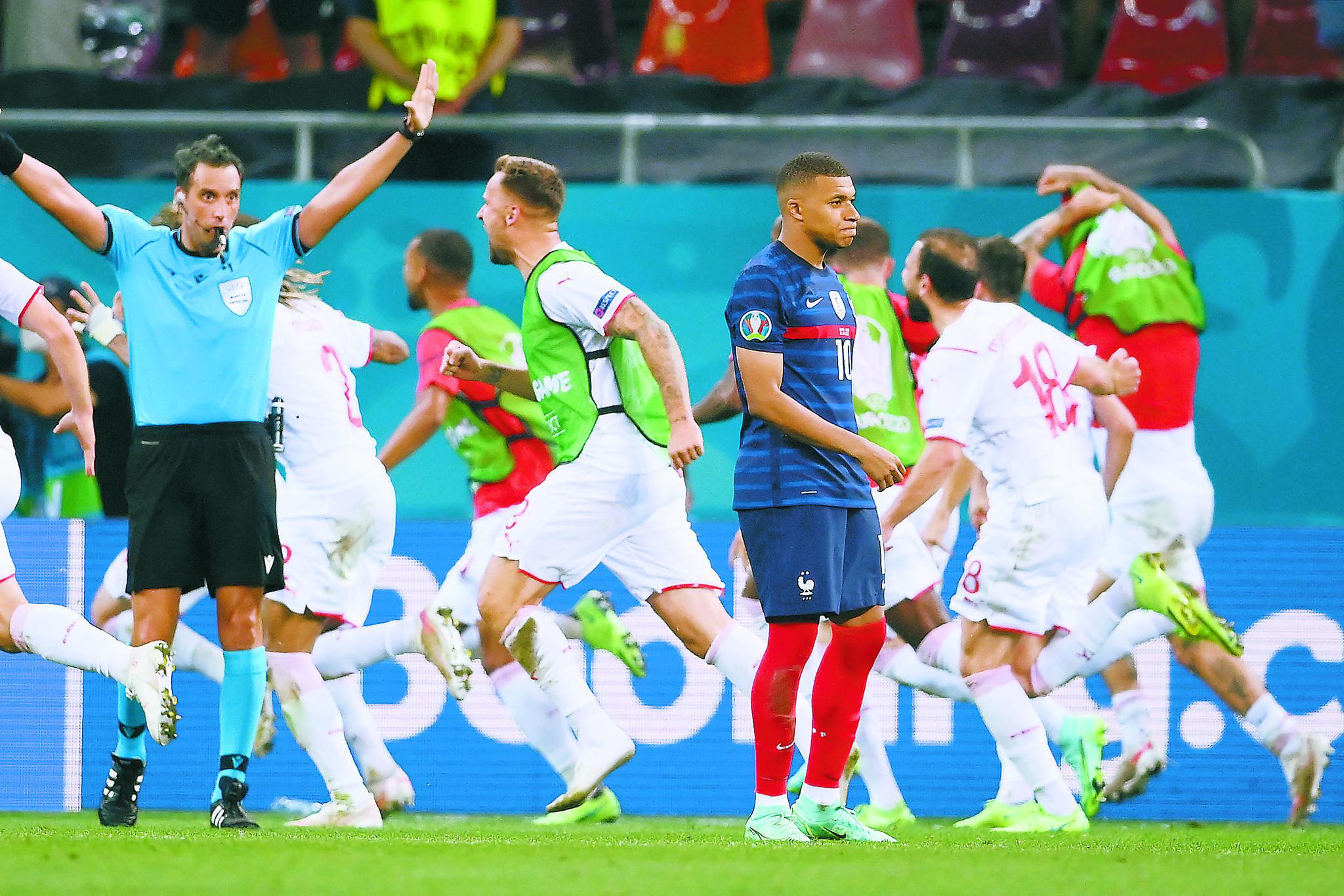 法国队鏖战德国队，戴资颖扛起全队