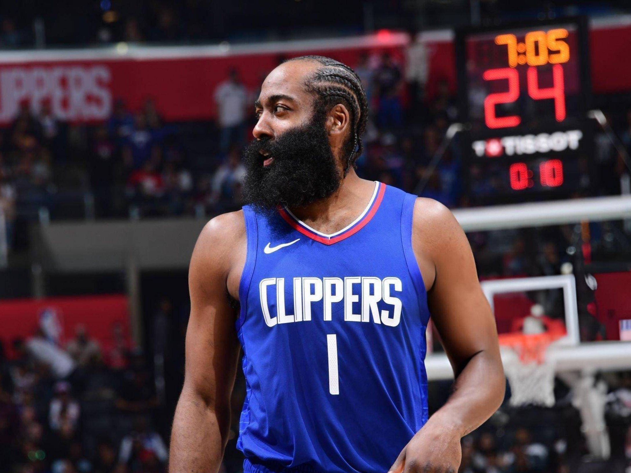 开云APP-勇士轻取福建队，伦纳德状态火热的简单介绍