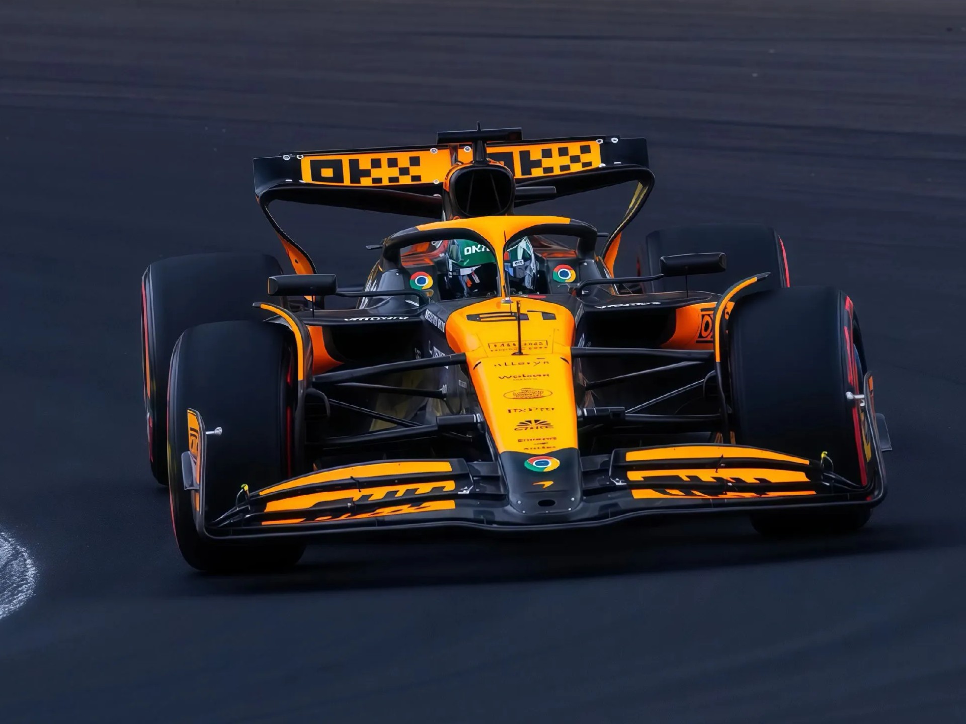 开云体育APP下载-迈凯伦完胜索伯车队，皮亚斯特里状态火热的简单介绍