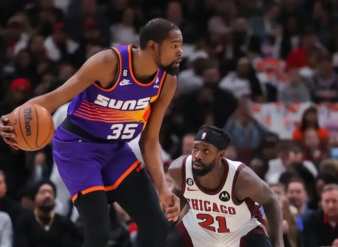 开云体育-丹麦队轻取德国队，黄鸭组合带队取胜